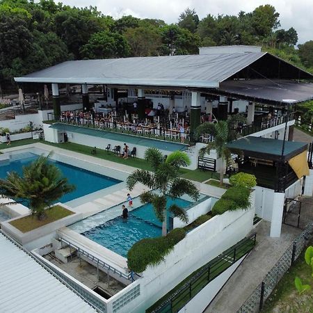 Ultra Winds Mountain Resort (Adults Only) Cagayan de Oro Esterno foto