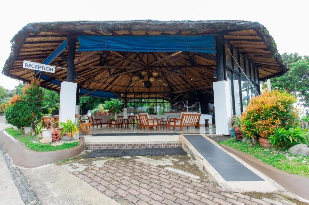 Ultra Winds Mountain Resort (Adults Only) Cagayan de Oro Esterno foto