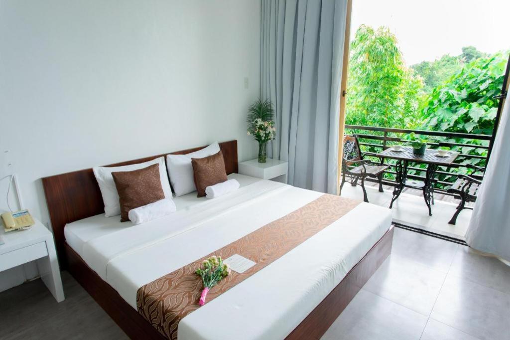 Ultra Winds Mountain Resort (Adults Only) Cagayan de Oro Esterno foto