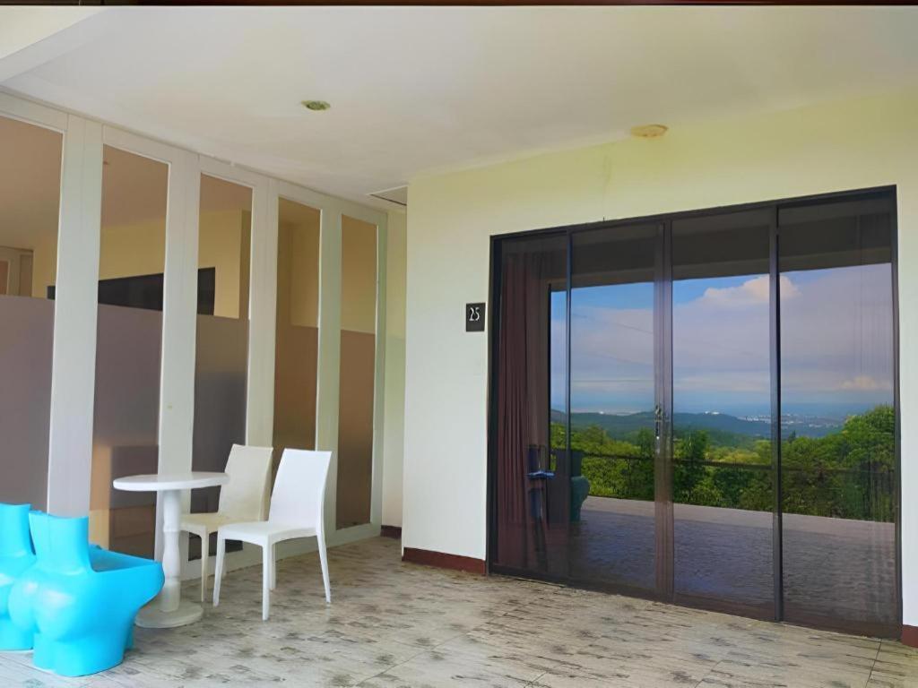 Ultra Winds Mountain Resort (Adults Only) Cagayan de Oro Esterno foto
